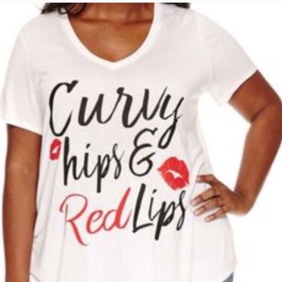 1X Curvy Hips & Red Lips Graphic Tee x Boutique+ - Picture 1 of 6